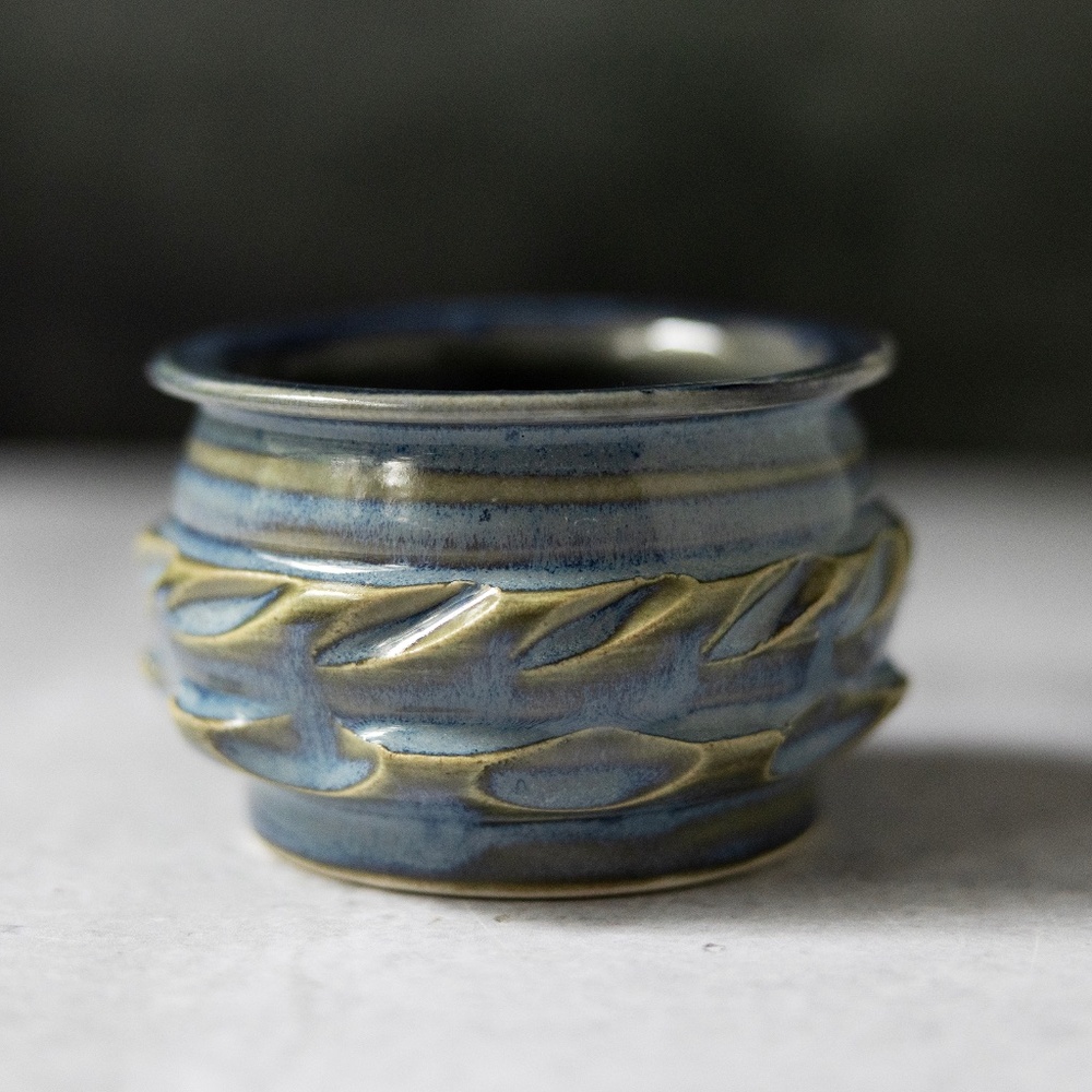 Twice Baked Pottery TBP USA Flower Frog Vase Pot Ikebana Blue Note Damage